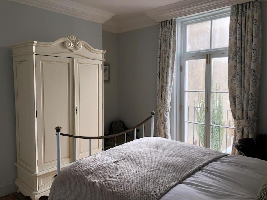 Georgian 5 Storey House, Seaviews, Cinema Room แรมส์เกท ภายนอก รูปภาพ